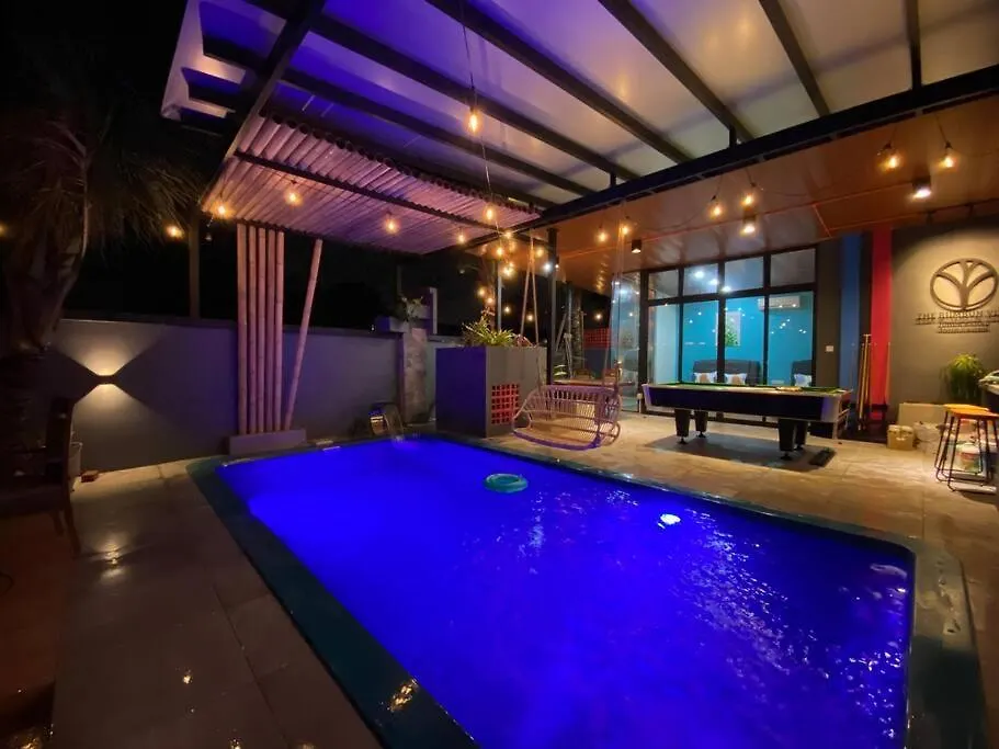 Σπίτι διακοπών The Riimbun . Private Pool . Bbq . Karaoke Βίλα Τζόχορ Μπάχρου Μαλαισία